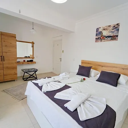 Nehir Hotel 4*